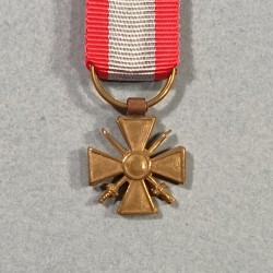 FRANCE REDUCTION DE LA MEDAILLE CROIX DES TOE THEATRES DES OPERATIONS EXTERIEURS